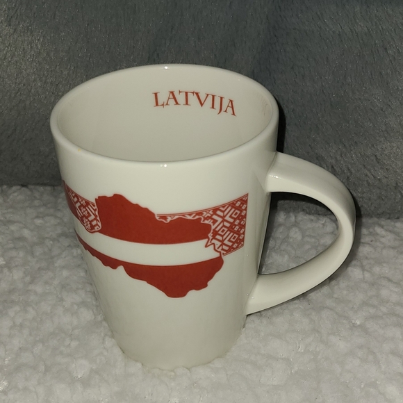 Latvija White and Red Mug - Picture 7 of 10